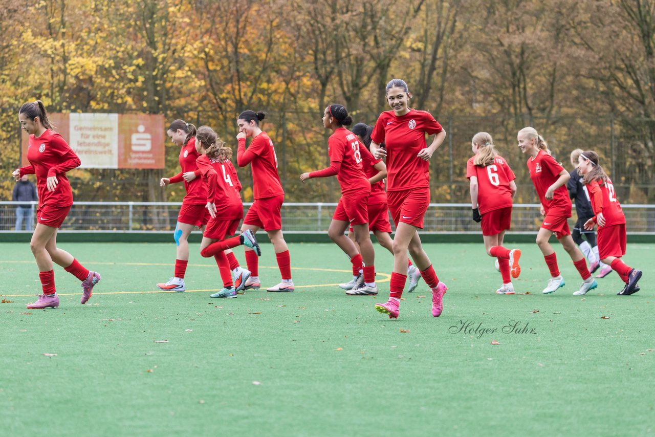 Bild 89 - wCJ VfL Pinneberg - Eimsbuettler TV : Ergebnis: 0:3